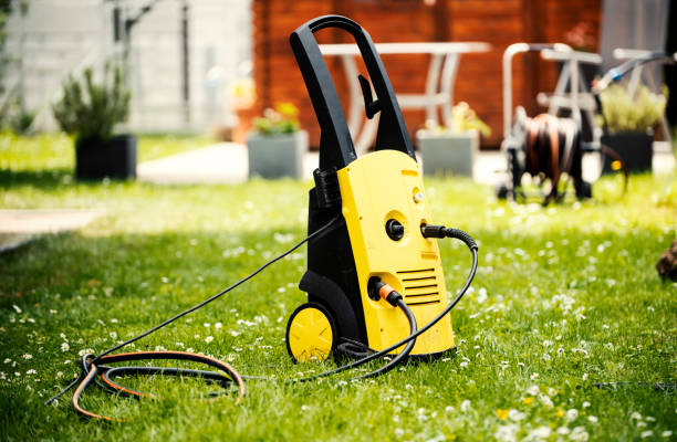 Best Animal Enclosure Cleaning  in Washgton, IN